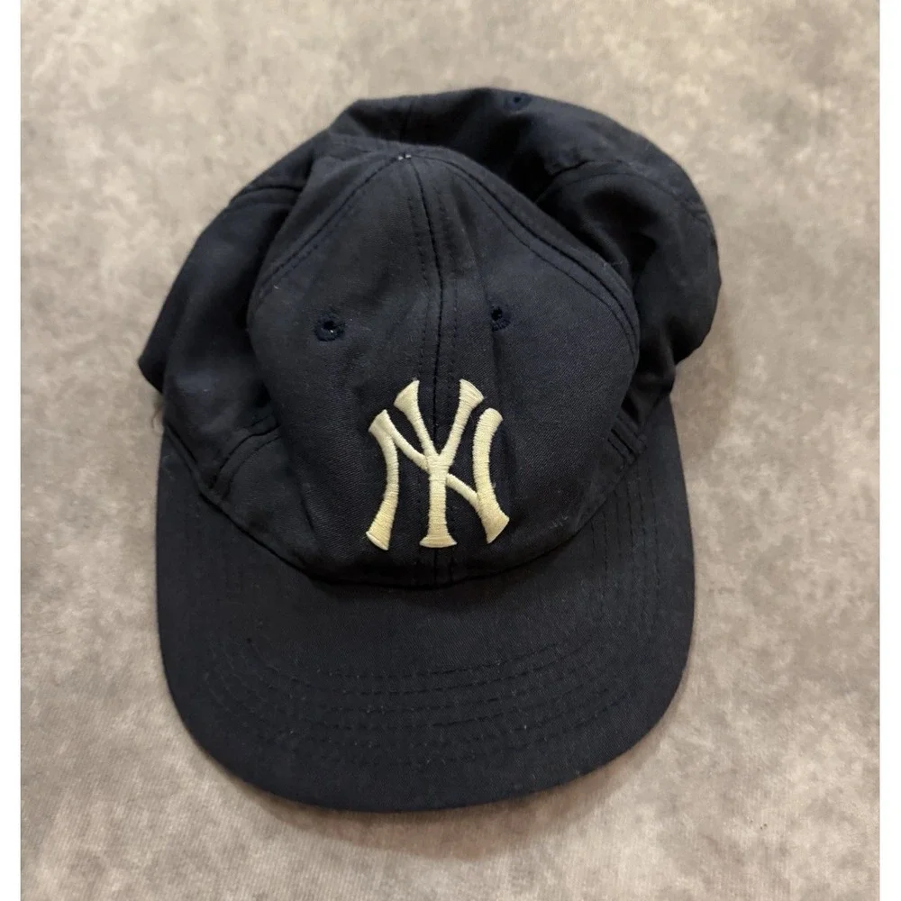 Genuine Merchandise New York Yankees MLB Youth Cap Hat Blue/Beige